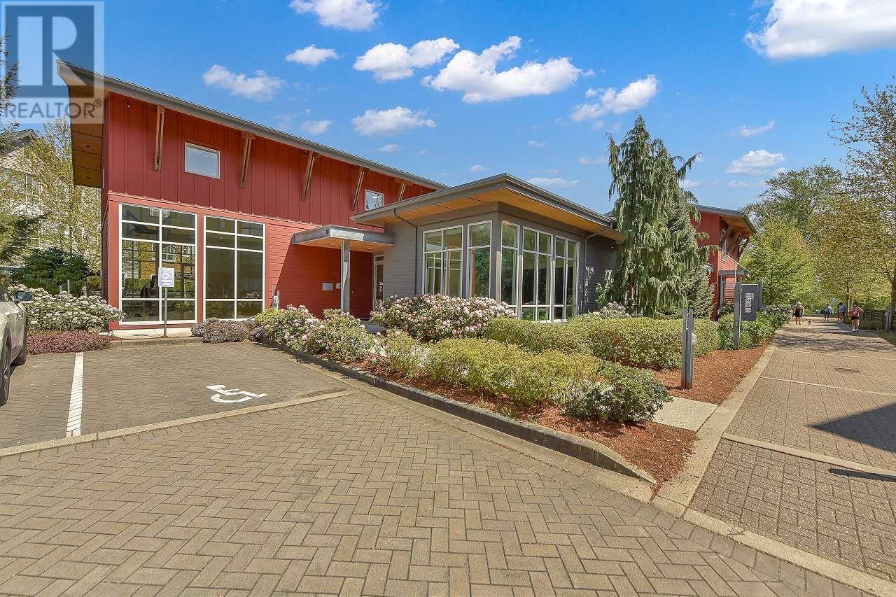 305 550 SEABORNE PLACE, Port Coquitlam real estate listing R2994862