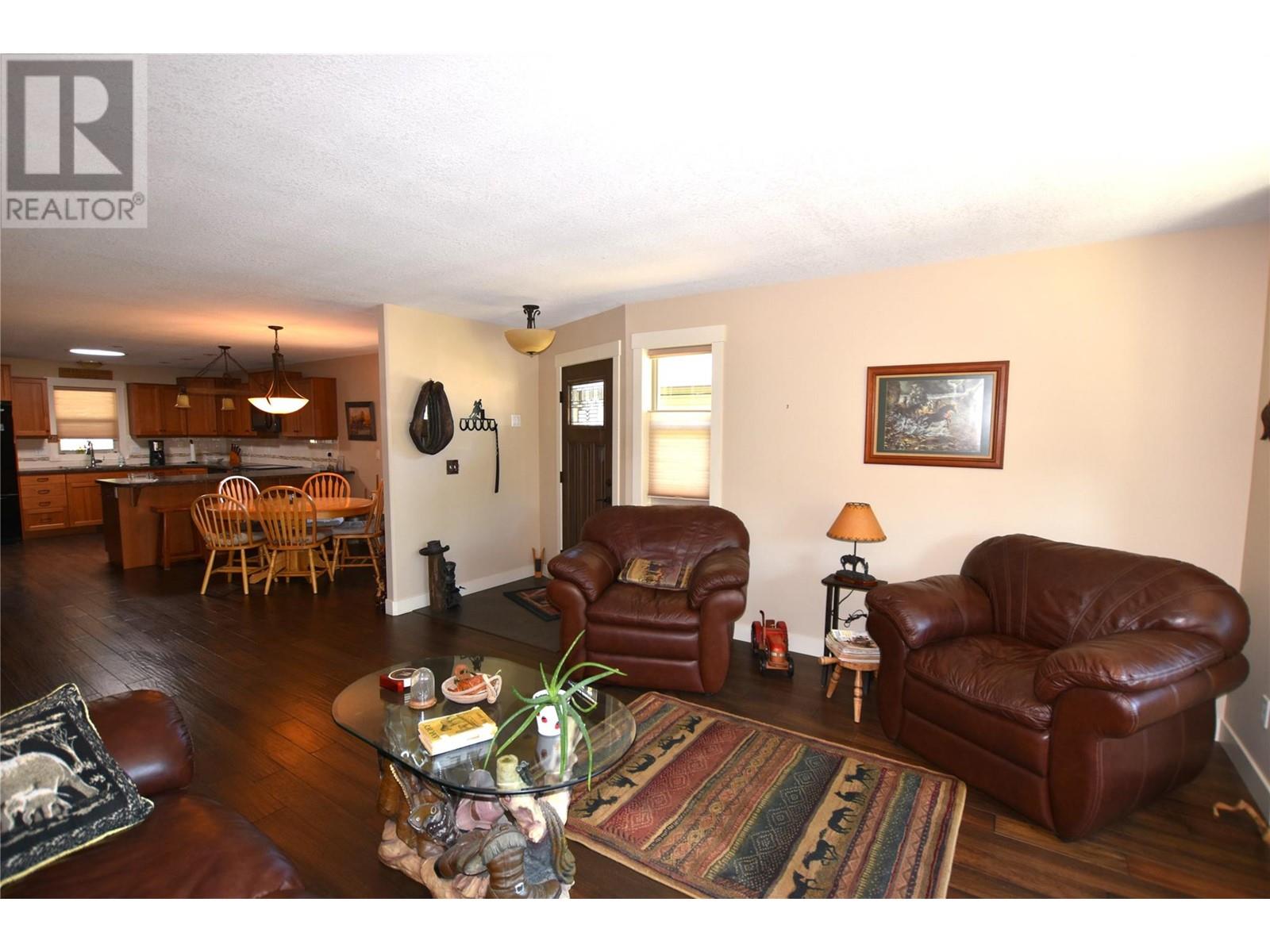  494 Kingfisher Avenue, Vernon