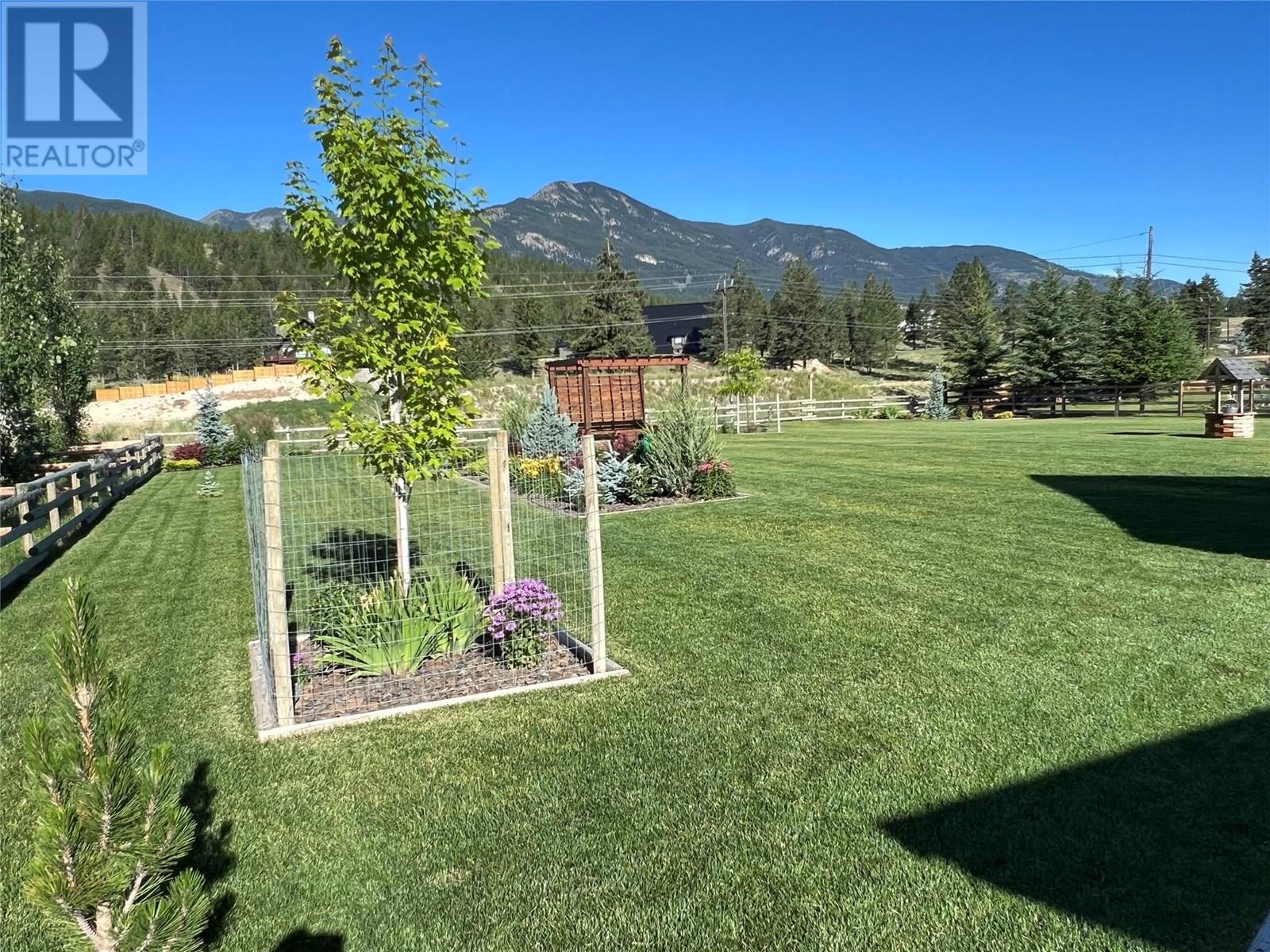 6909 Columbia Ridge Road, Fairmont Hot Springs