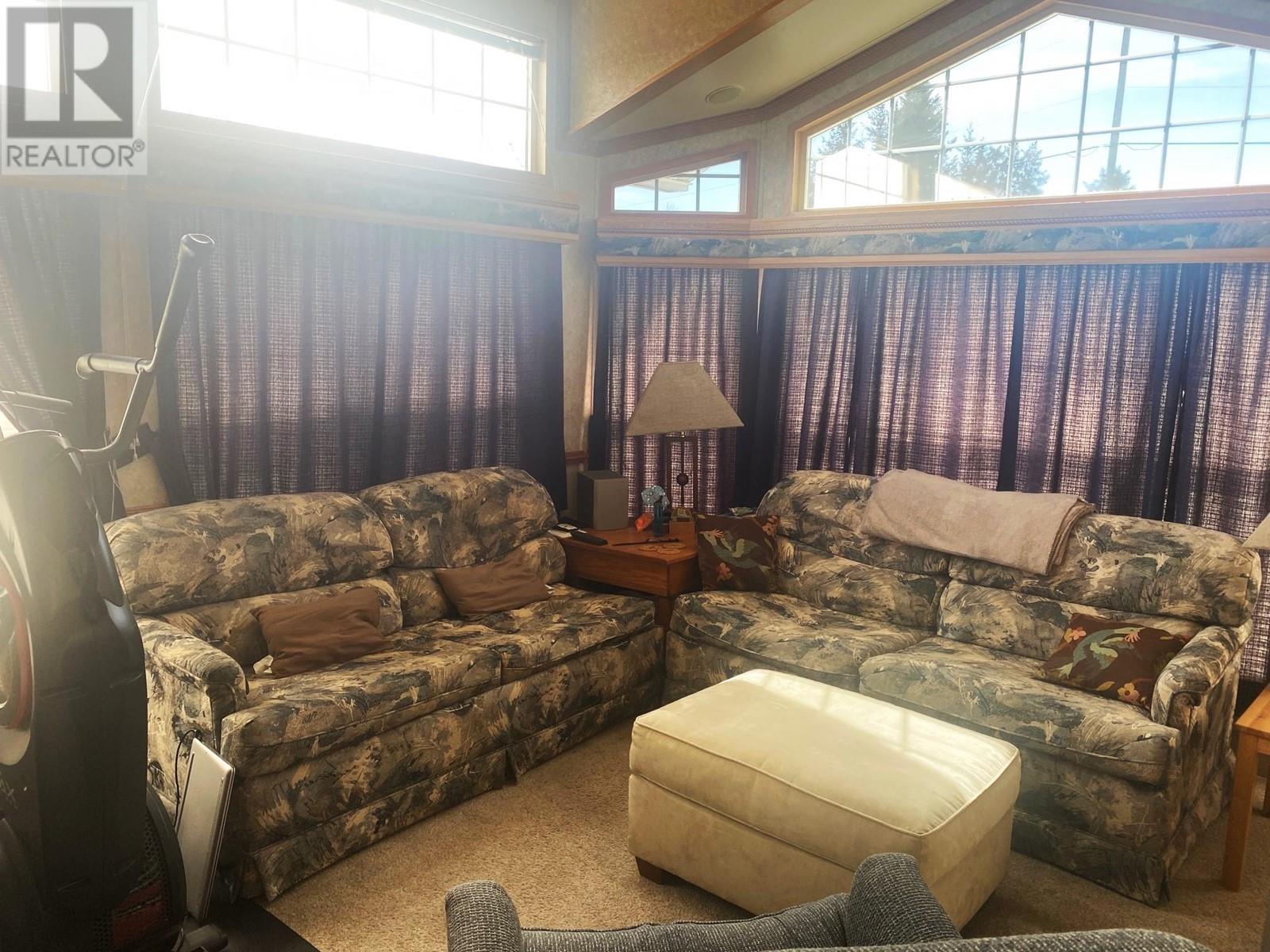 Photo 12 of 3844 Captains Village Way Unit 30, Scotch Creek BC