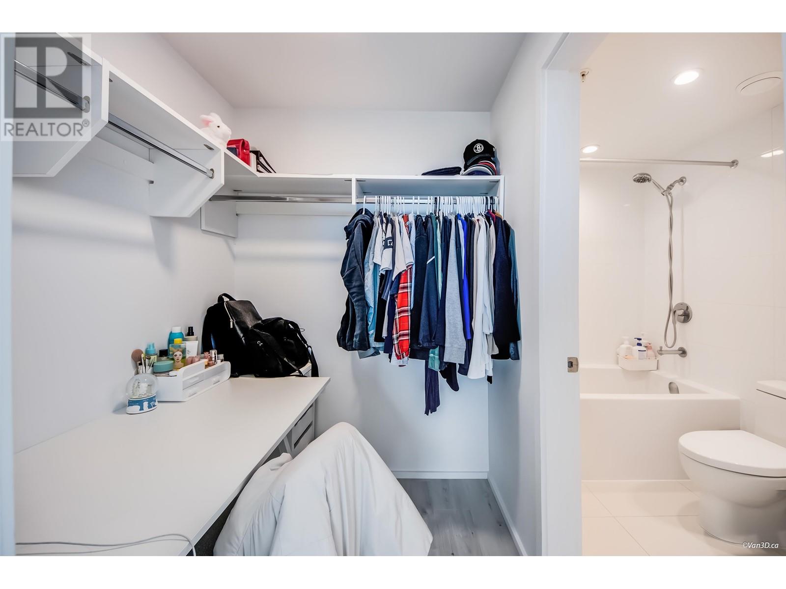 4302 3833 EVERGREEN PLACE, Burnaby