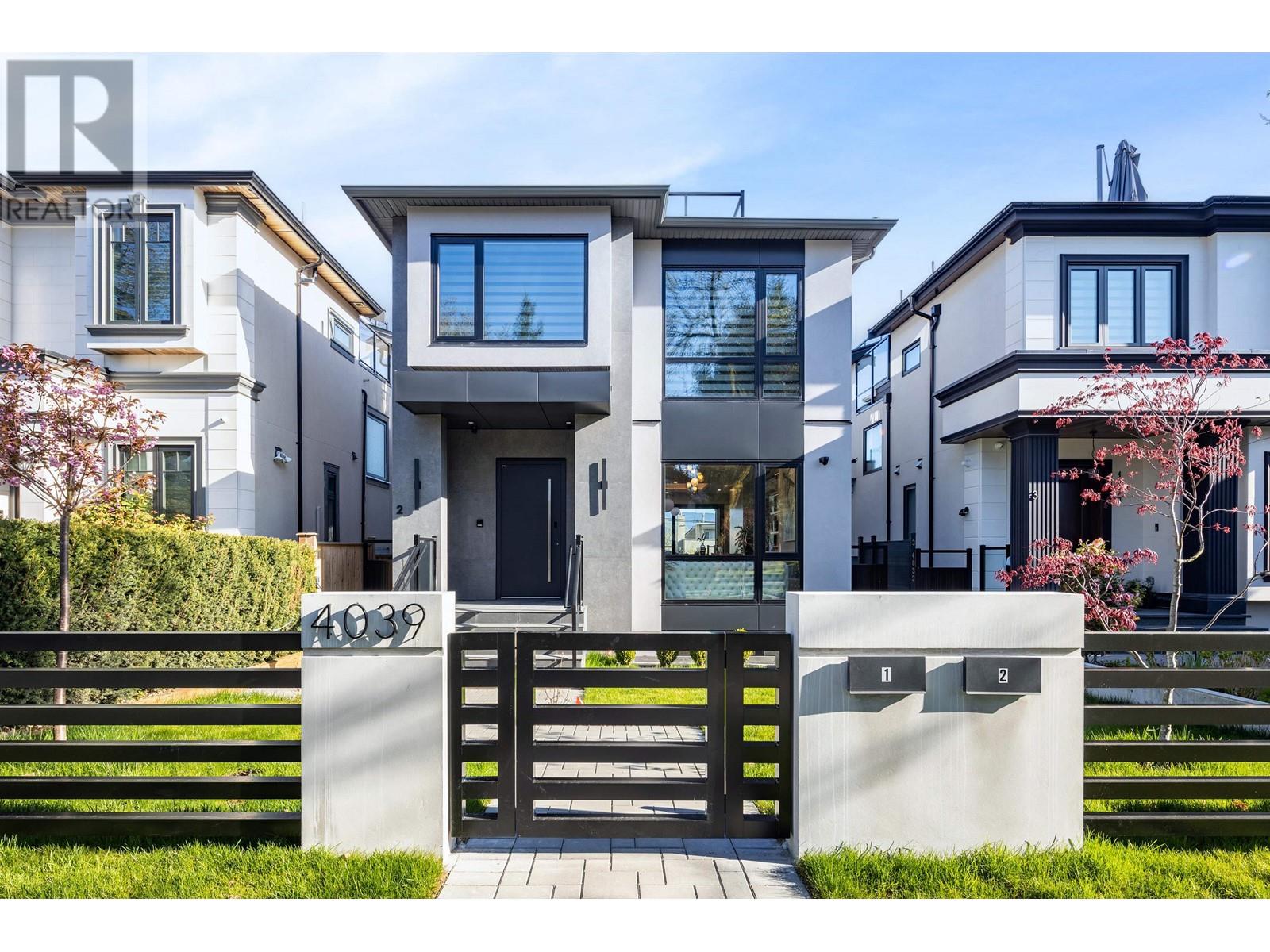 Photo 2 of 4039 W 11 Th Avenue, Vancouver BC