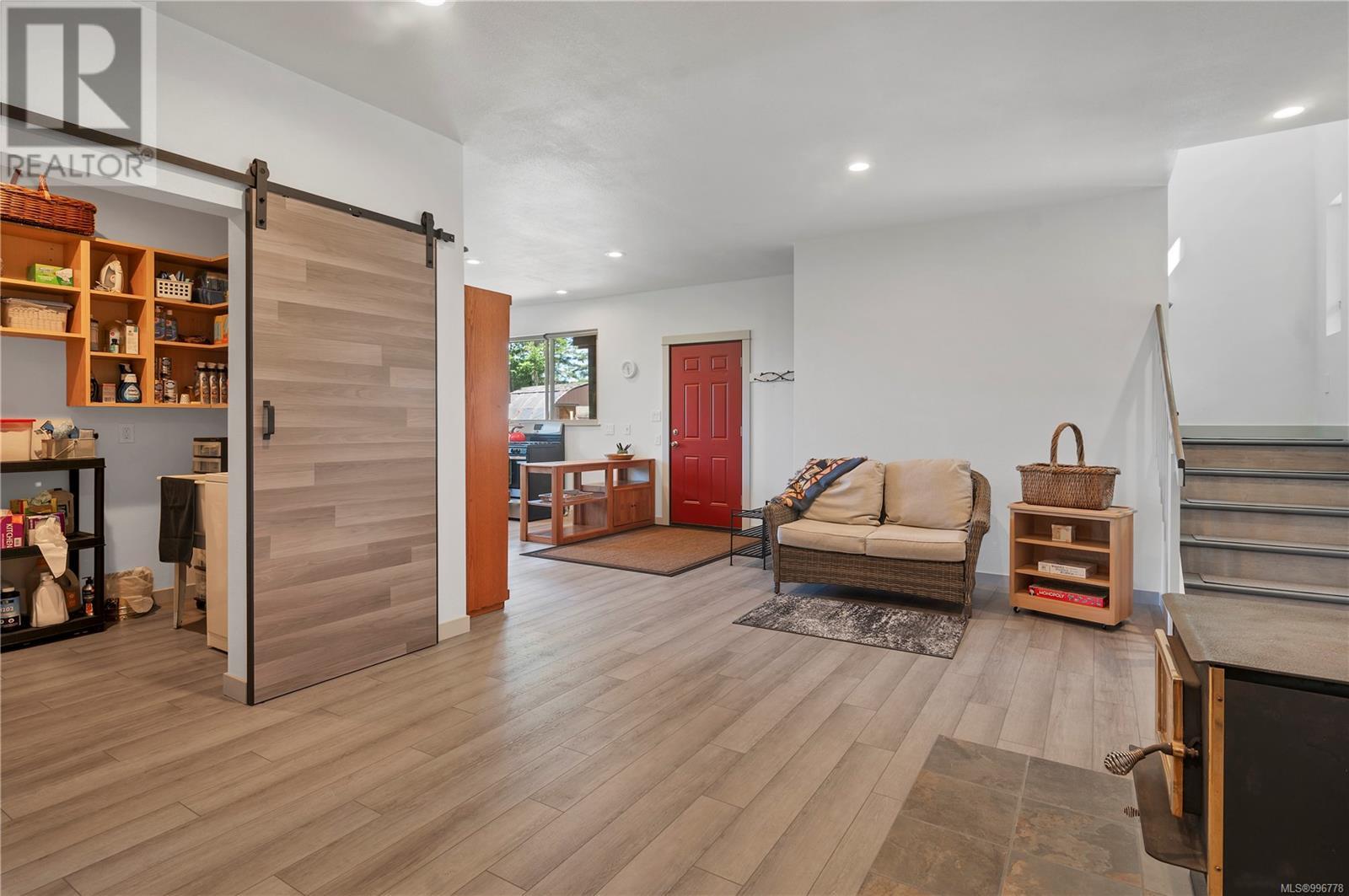 SL10 READ ISLAND - 13