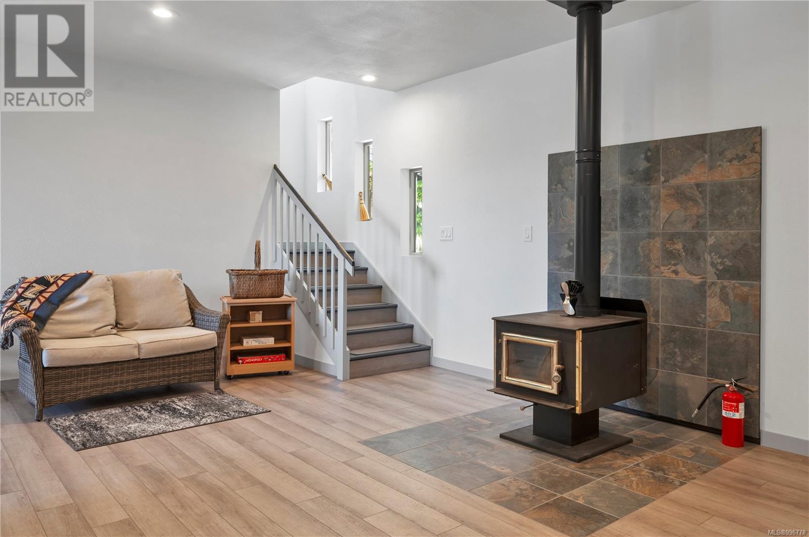 SL10 READ ISLAND - 18