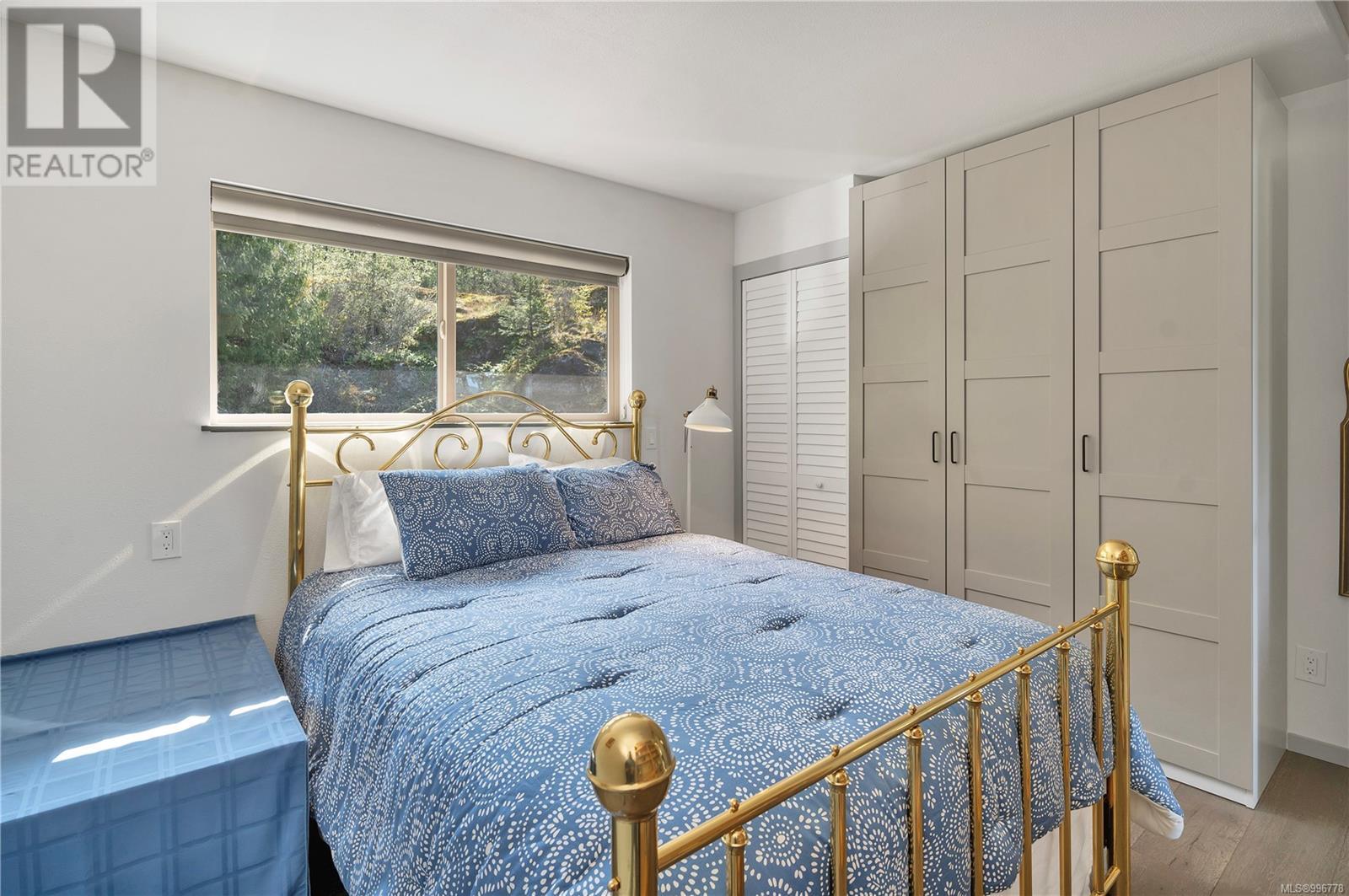 SL10 READ ISLAND - 43