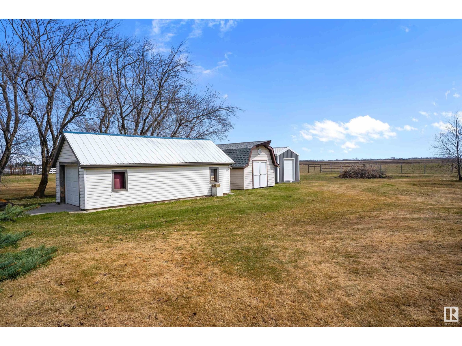 49229 Range Rd 263 - 4