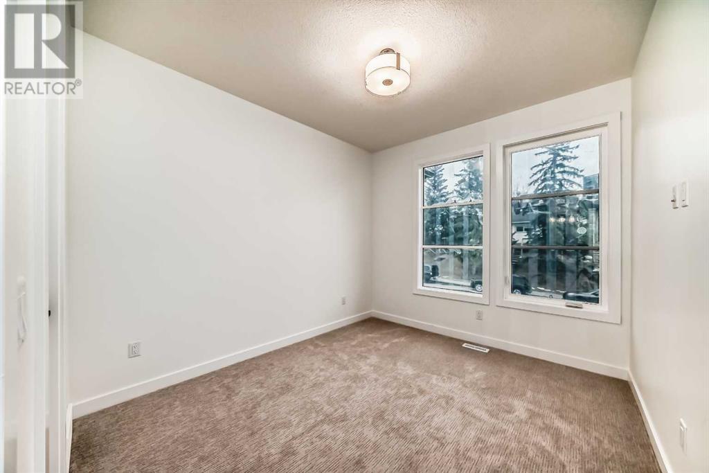 Single Family House for Sale in   Avenue NW Montgomery Calgary 