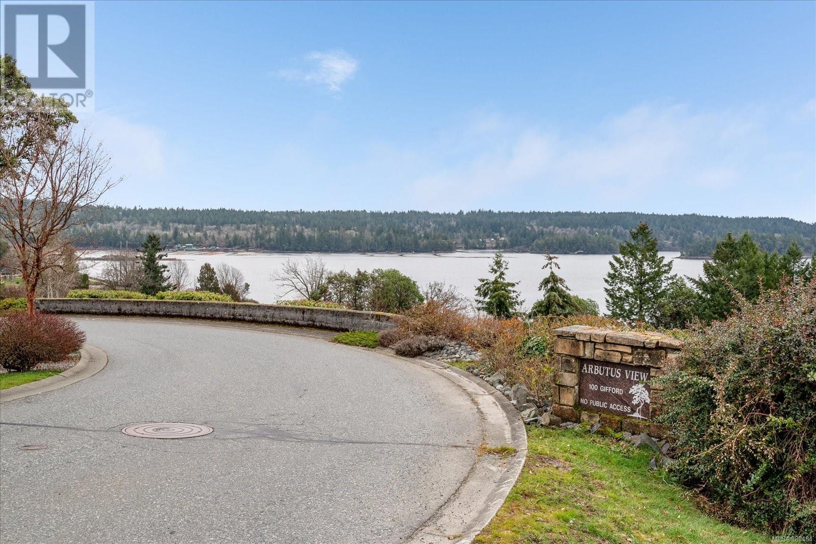 4 100 Gifford Rd, Ladysmith