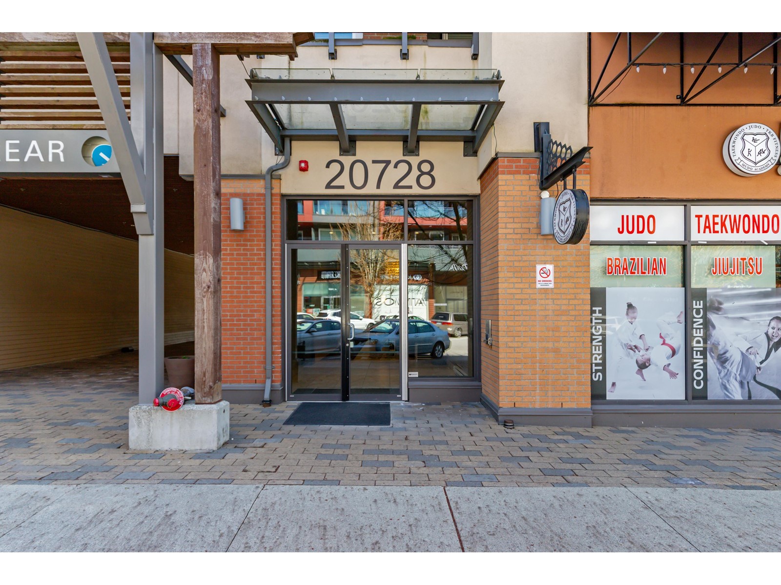 212 20728 WILLOUGHBY TOWN CENTRE DRIVE, Langley real estate listing R2995112