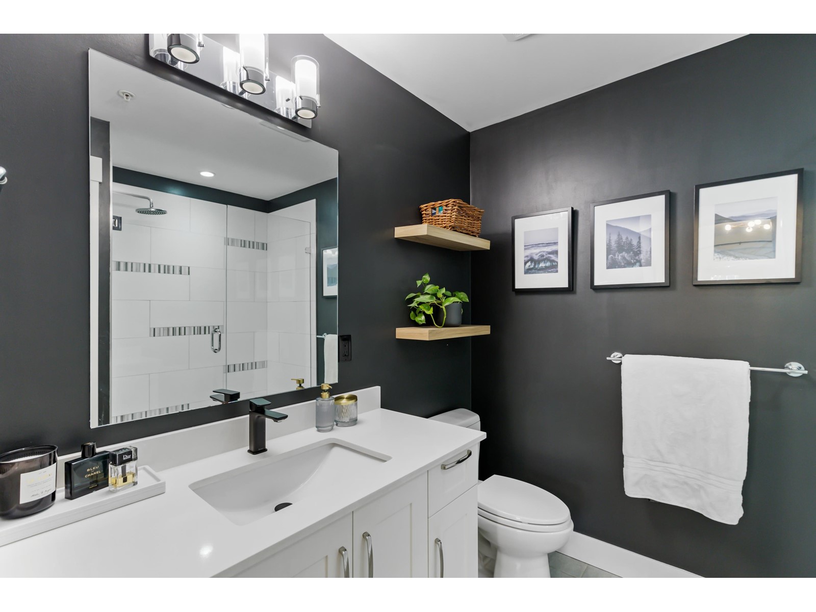 212 20728 WILLOUGHBY TOWN CENTRE DRIVE, Langley real estate listing R2995112