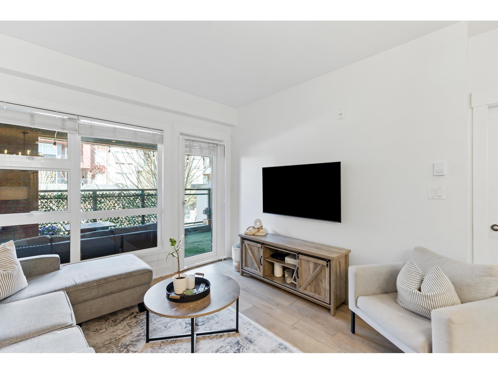 212 20728 WILLOUGHBY TOWN CENTRE DRIVE, Langley real estate listing R2995112