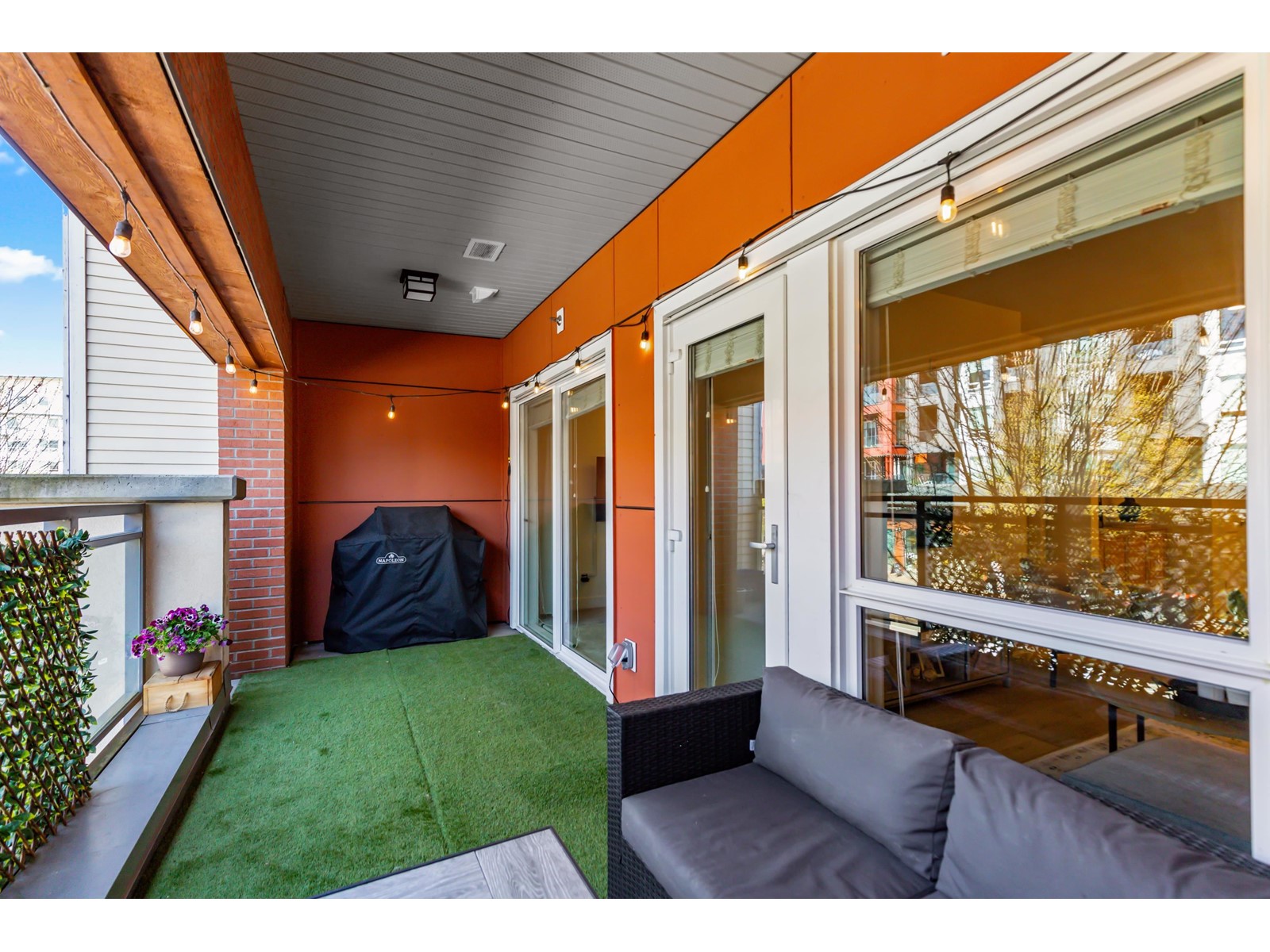 212 20728 WILLOUGHBY TOWN CENTRE DRIVE, Langley real estate listing R2995112