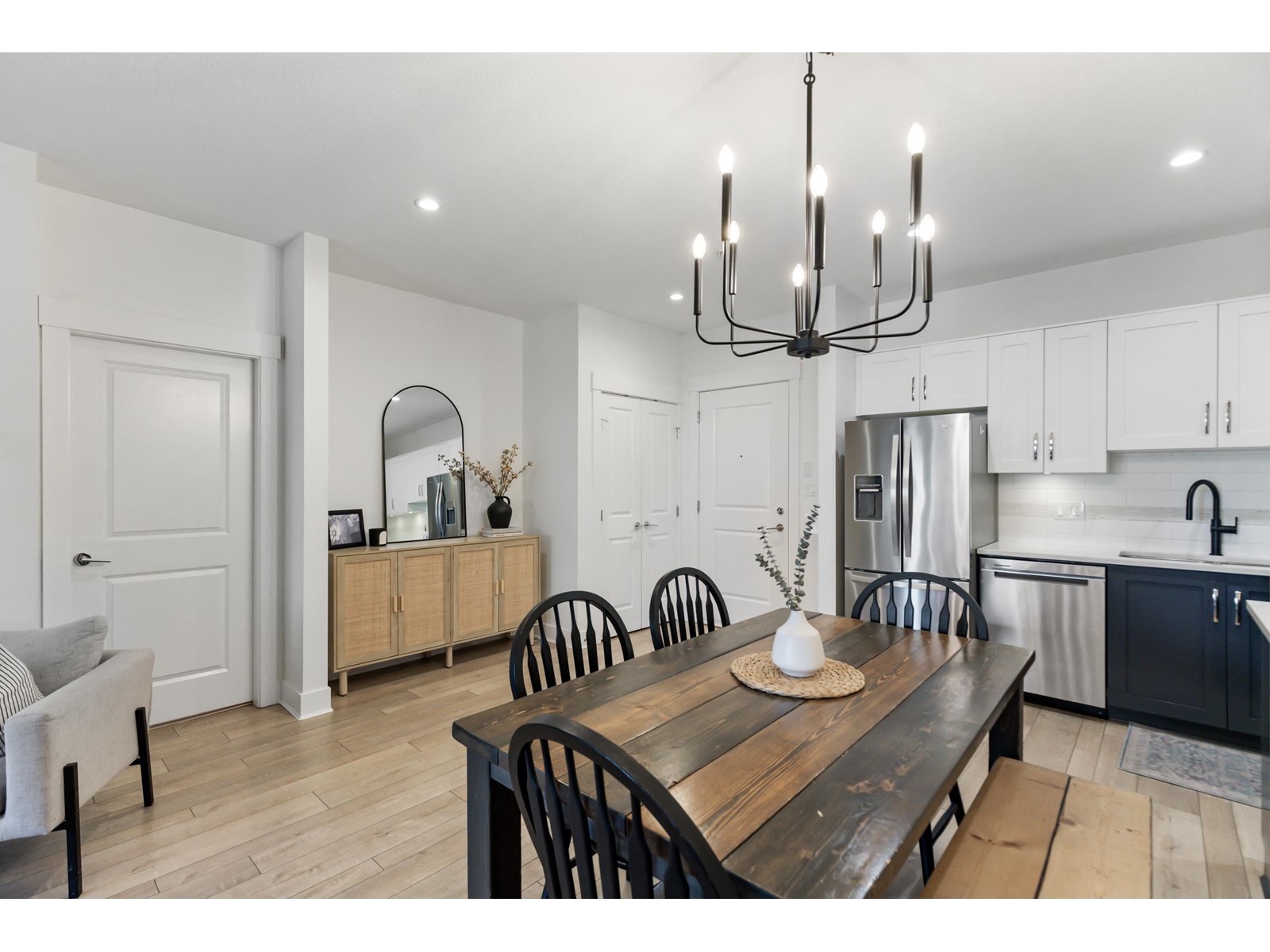 212 20728 WILLOUGHBY TOWN CENTRE DRIVE, Langley real estate listing R2995112