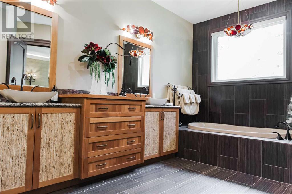 Photo 22 of 8102 Willow Grove Way, Rural Grande Prairie No 1 County Of AB