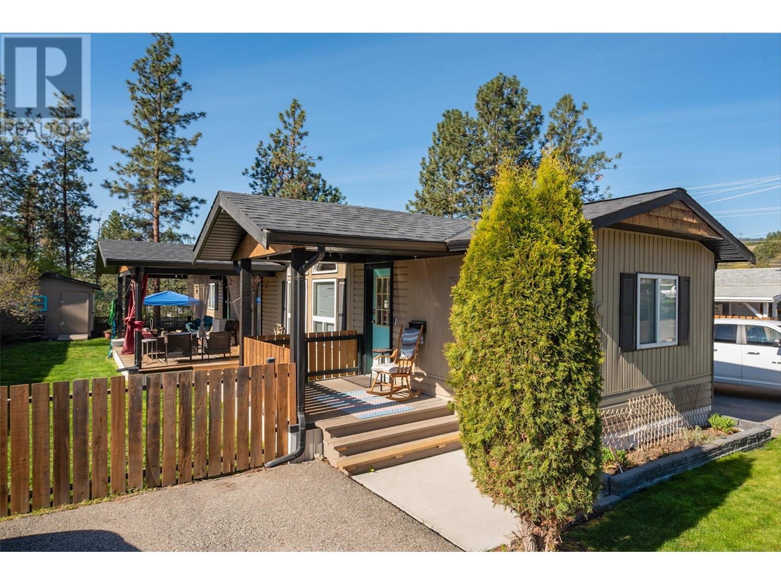 2 3225 Shannon Lake Road, West Kelowna