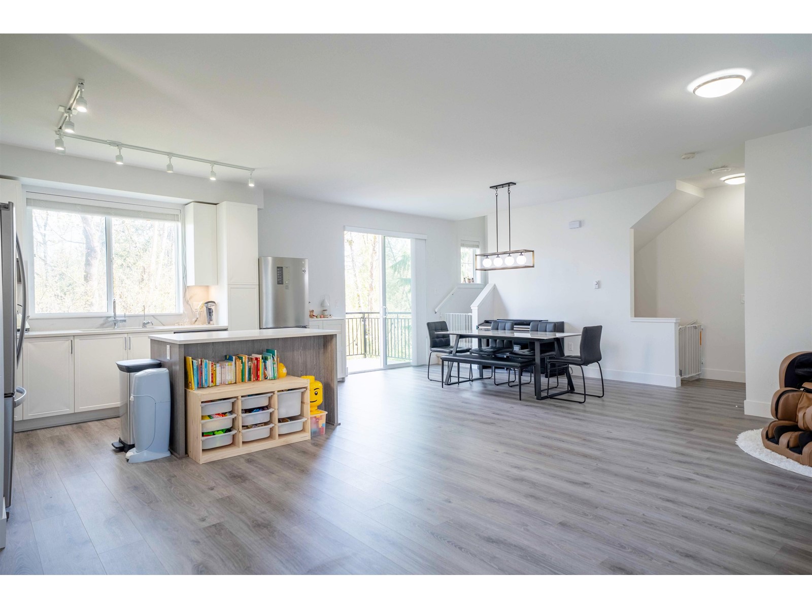 53 9688 162A STREET, Surrey real estate listing R2995215