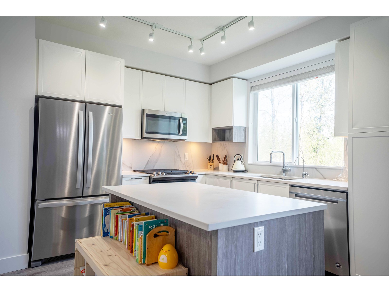 53 9688 162A STREET, Surrey real estate listing R2995215