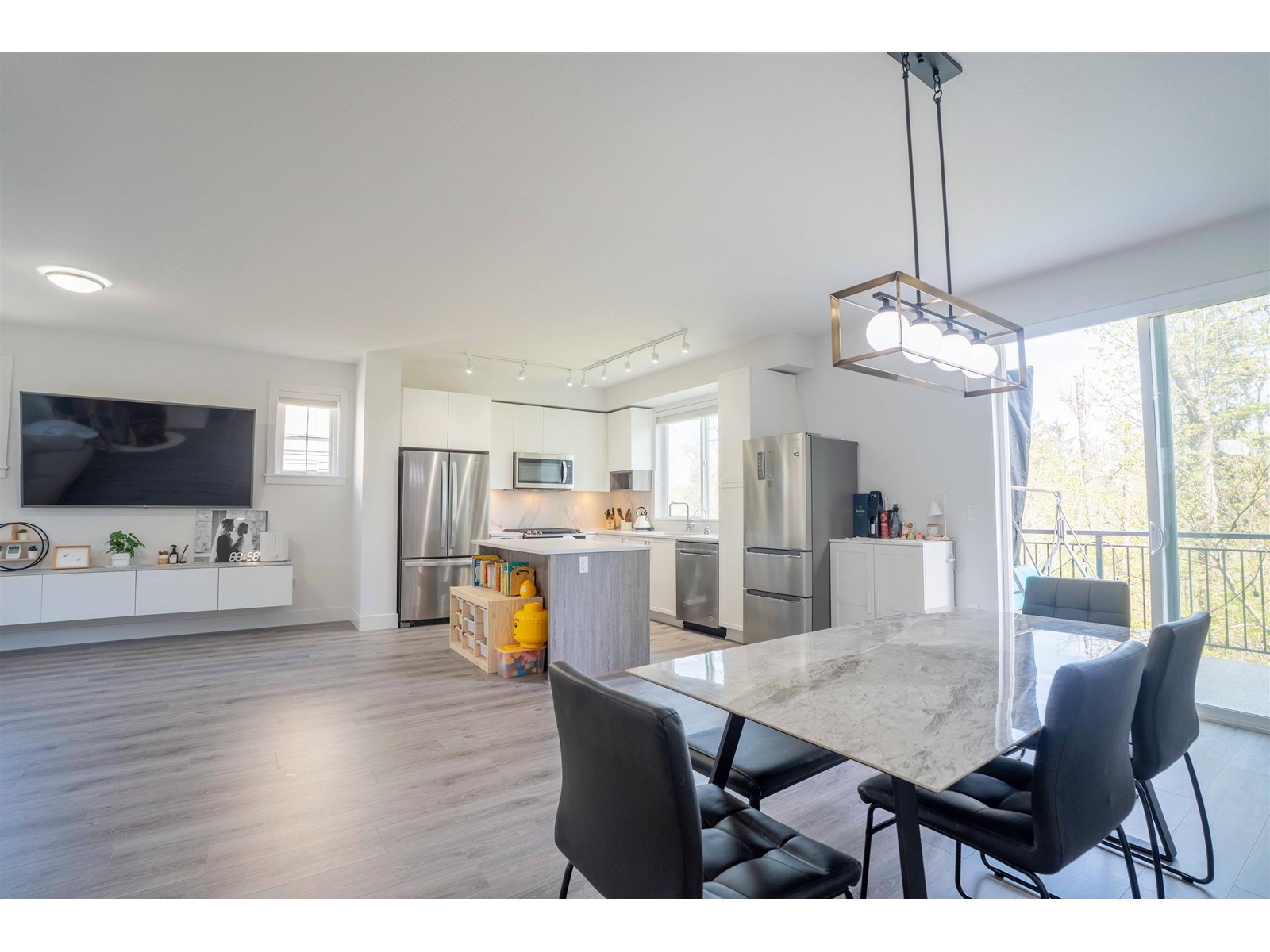 53 9688 162A STREET, Surrey real estate listing R2995215