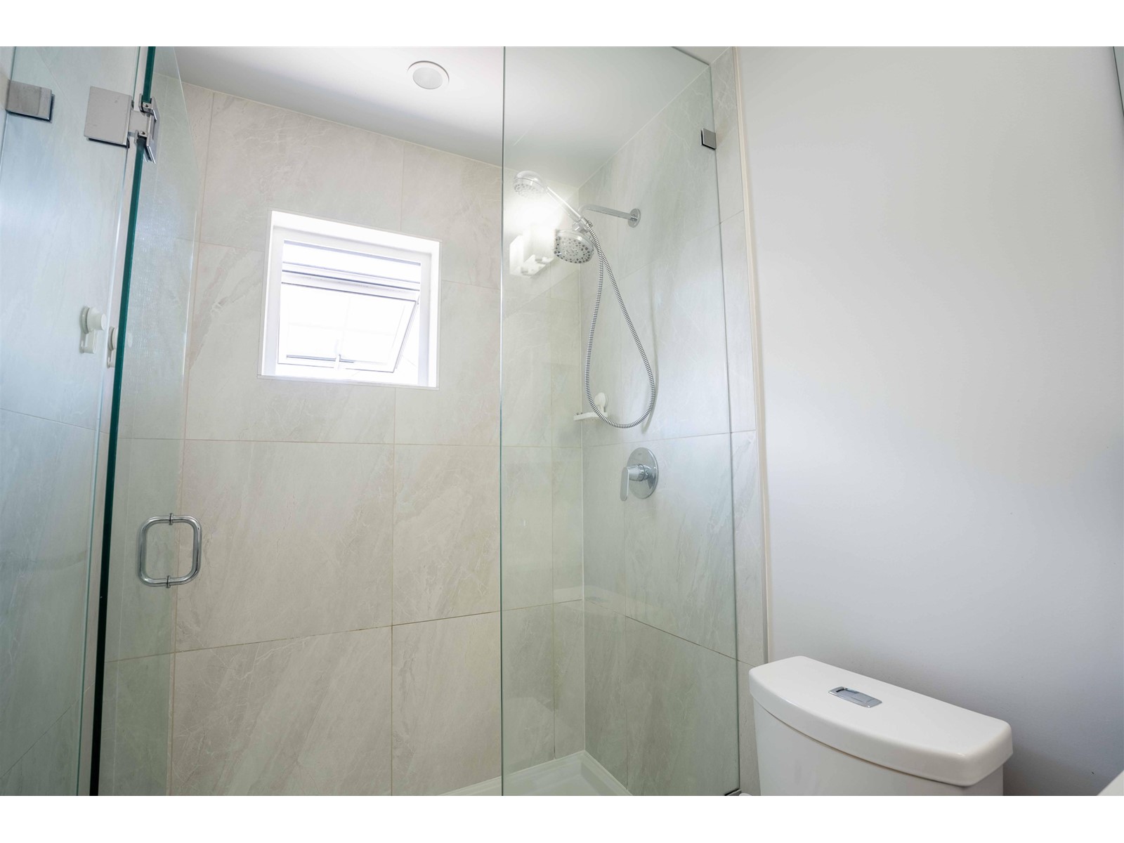 53 9688 162A STREET, Surrey real estate listing R2995215