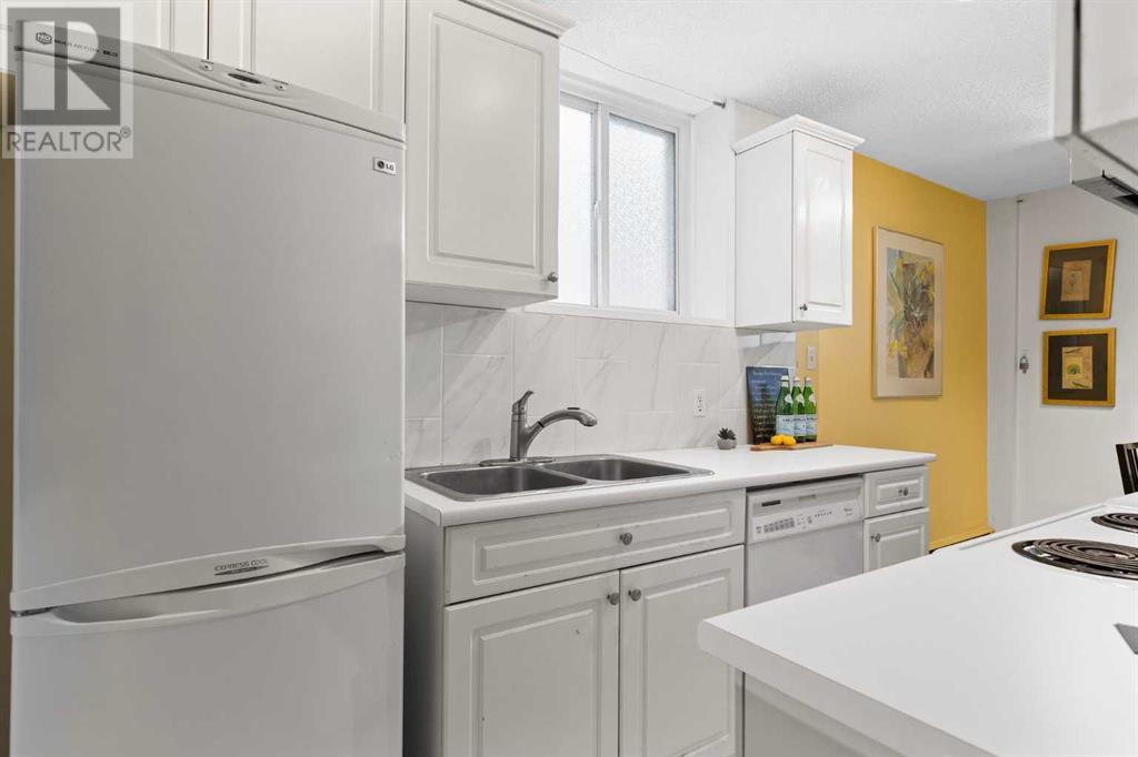 Single Family House for Sale in    Avenue NW Sunnyside Calgary 