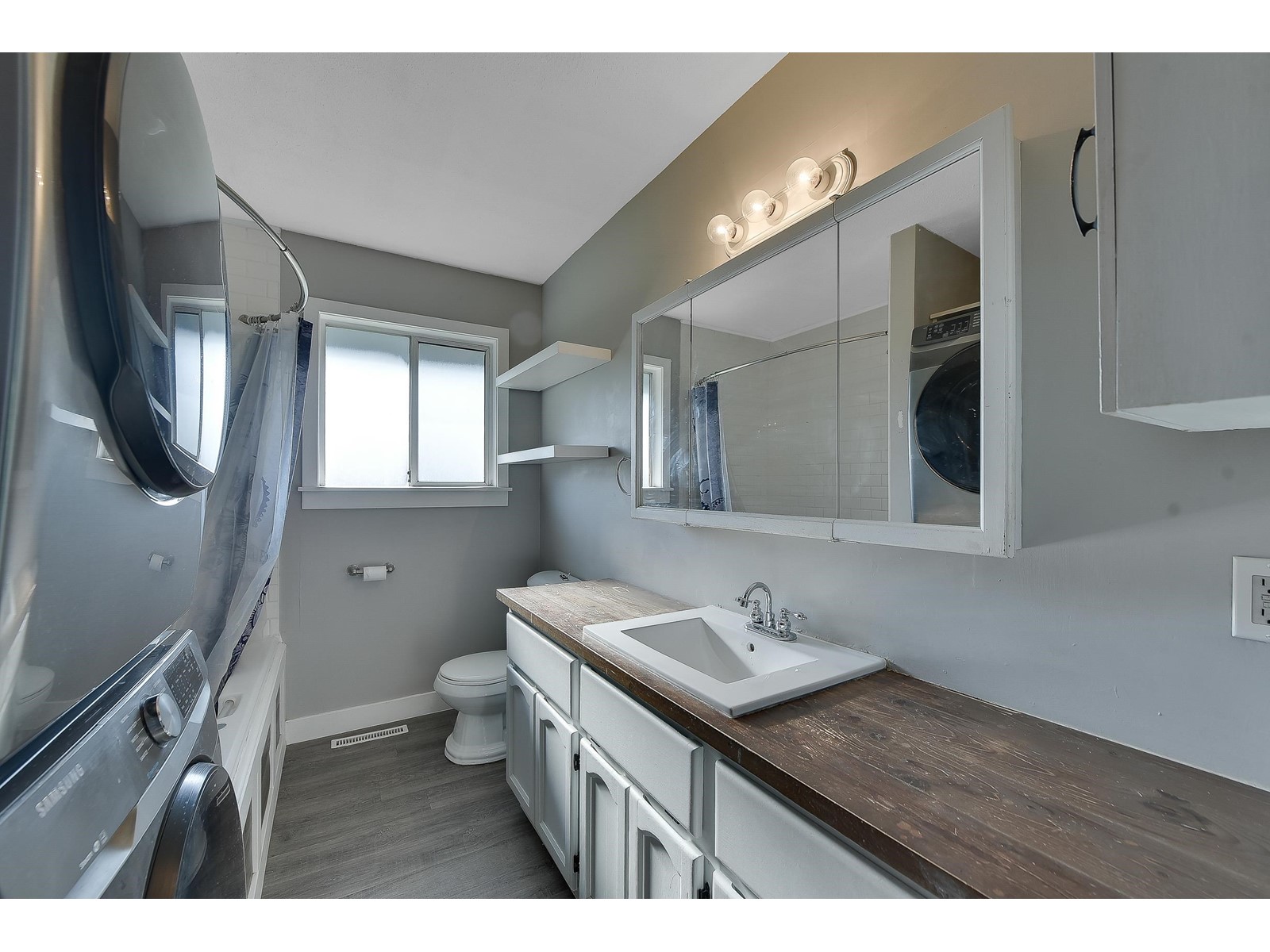 Photo 36 of 10113 Manor Drive Fairfield Island, Chilliwack BC