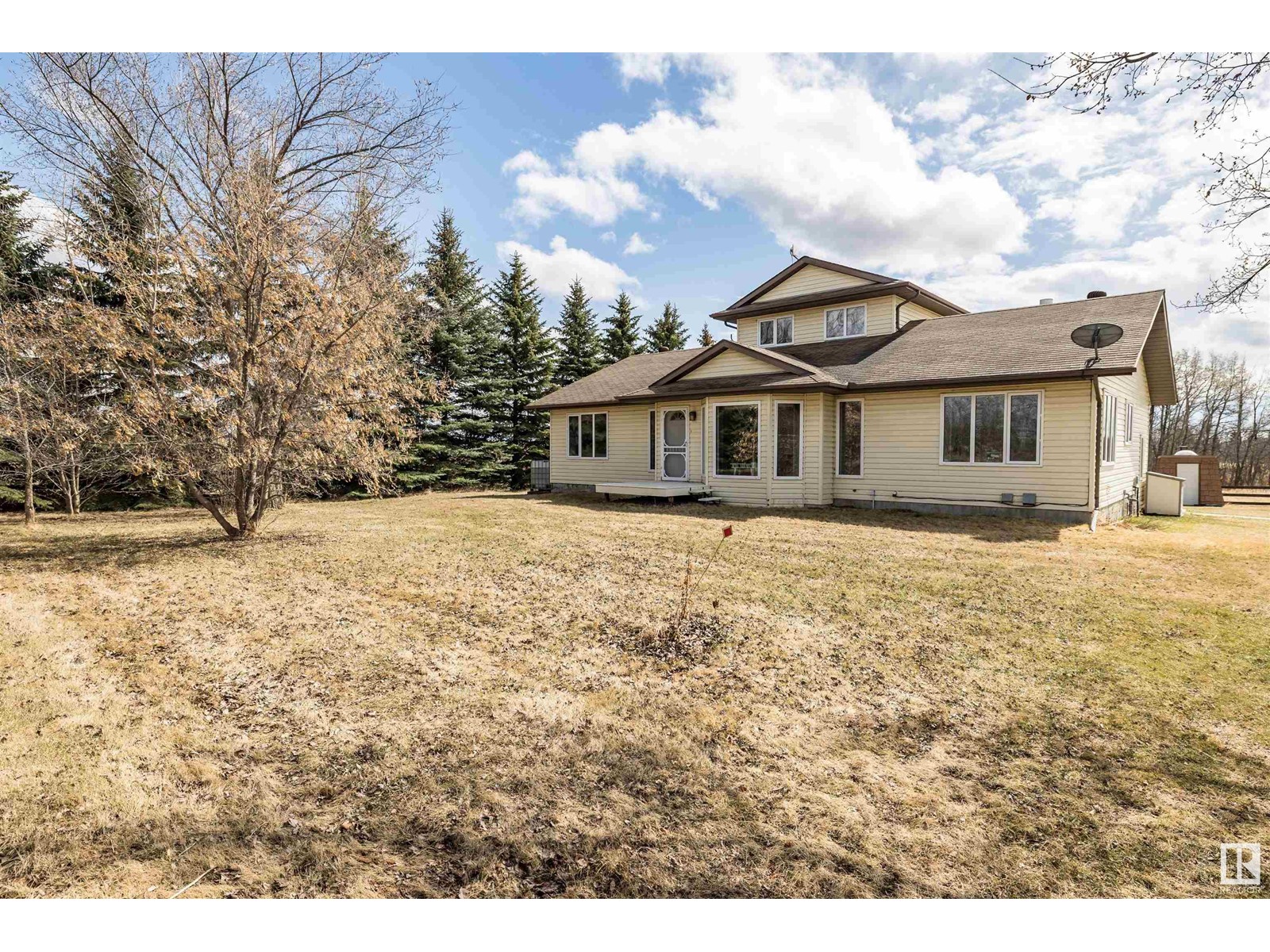 Photo 1 of 25509 Twp Rd 544, Rural Sturgeon County AB