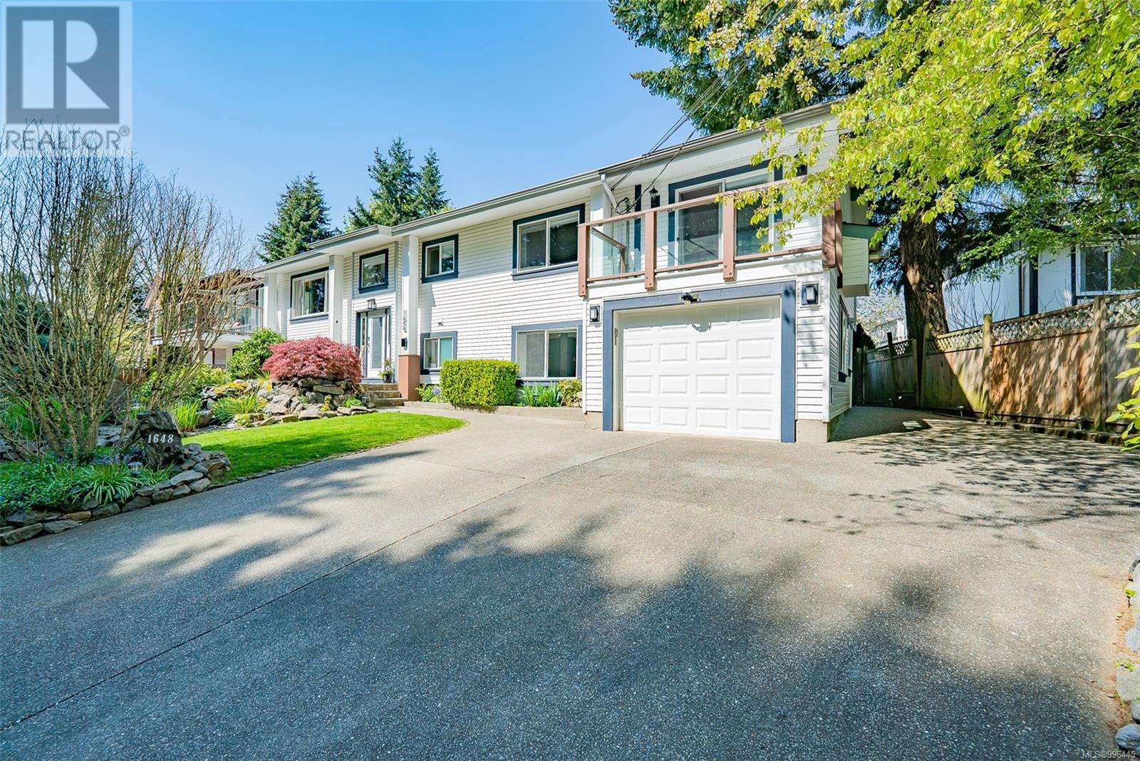 1648 Caspers Way, Nanaimo