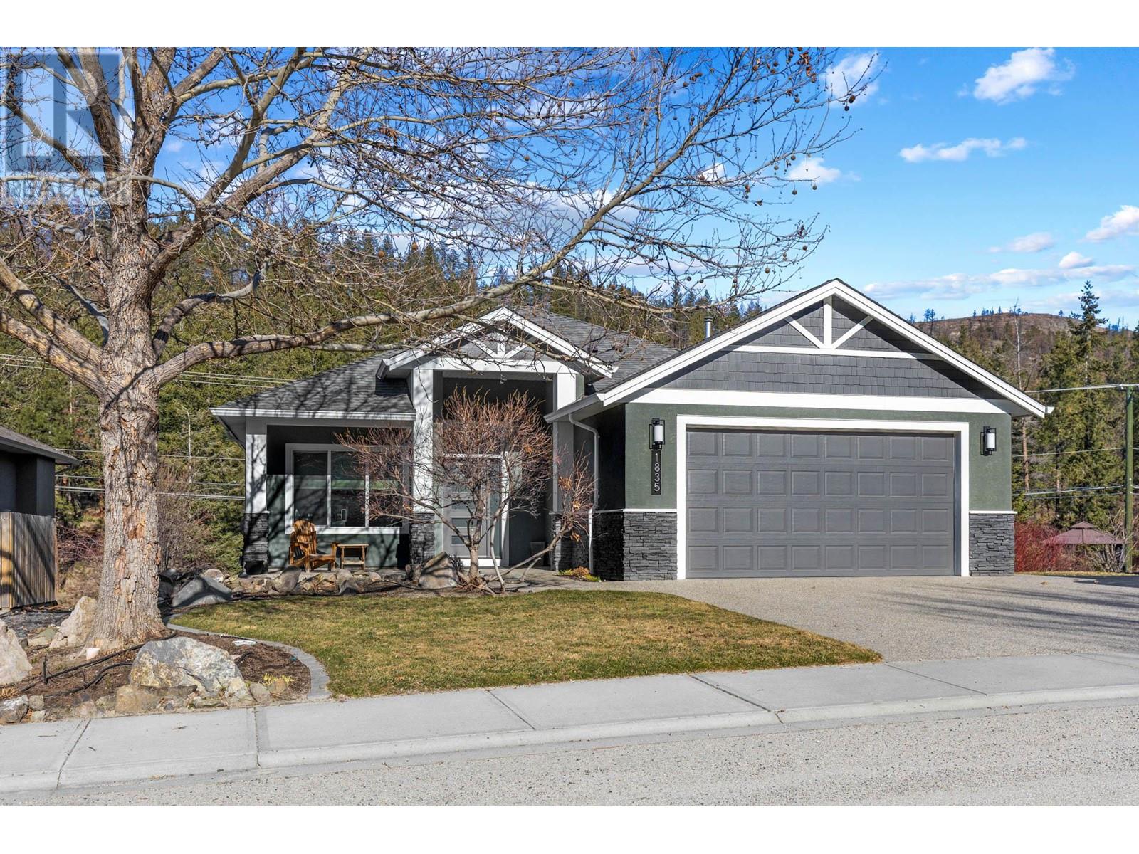 1835 Peak Point Court, West Kelowna