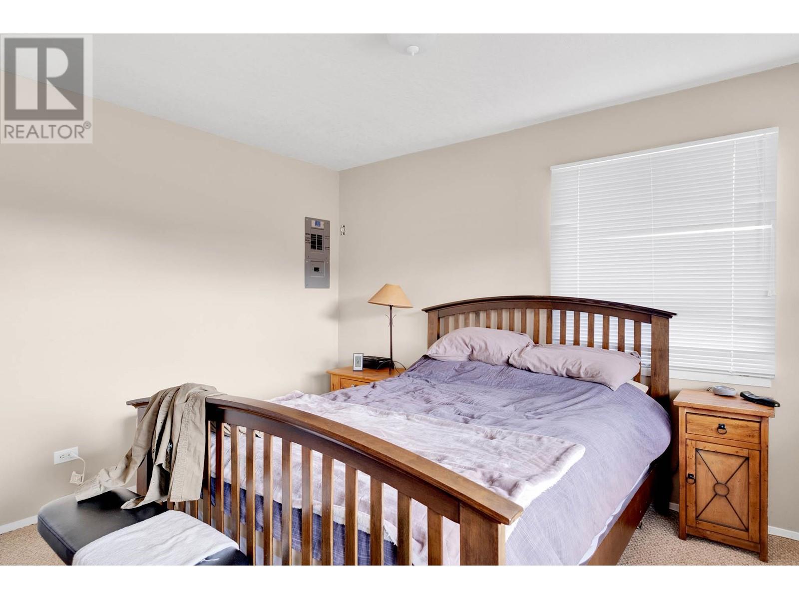5028 Elliott Avenue, Peachland