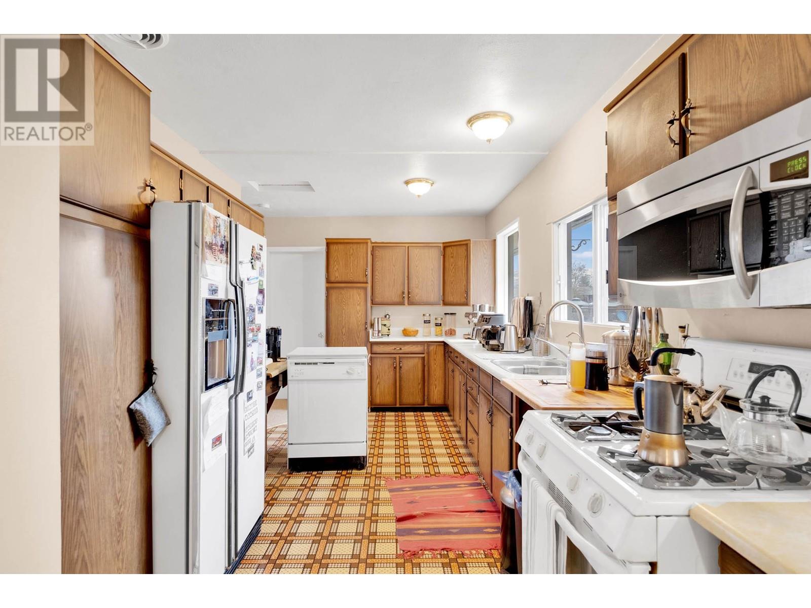 5028 Elliott Avenue Lot# 5, Peachland