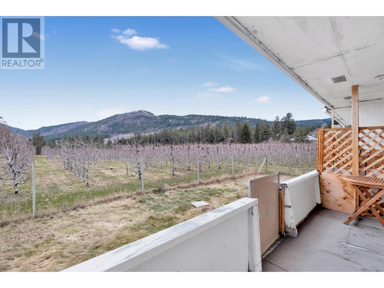5028 Elliott Avenue, Peachland
