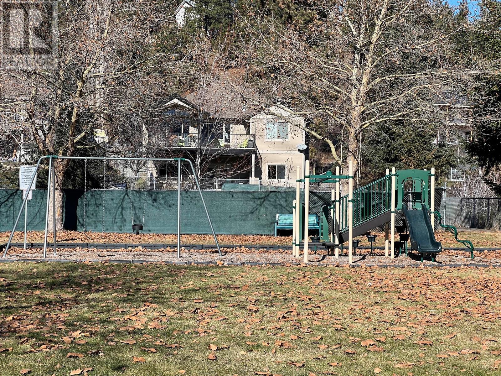 5028 Elliott Avenue, Peachland