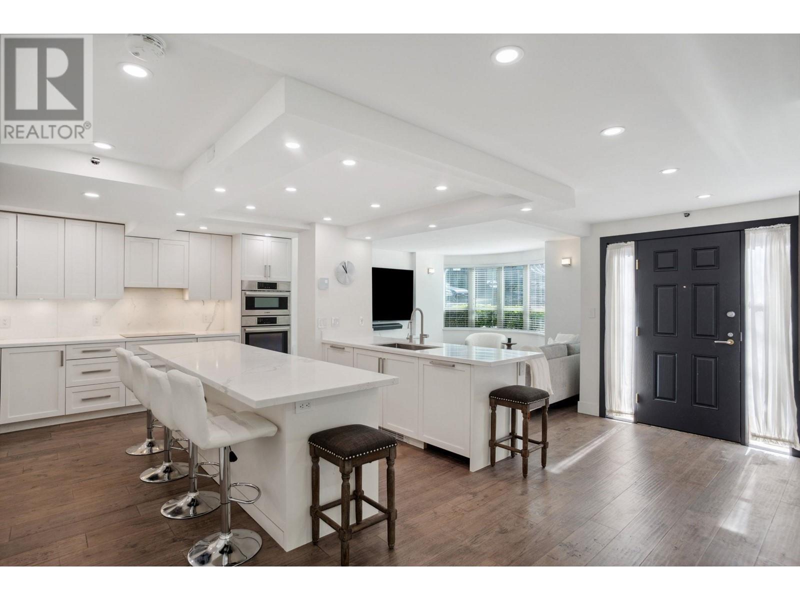 Photo 12 of T 14 1501 Howe Street, Vancouver BC