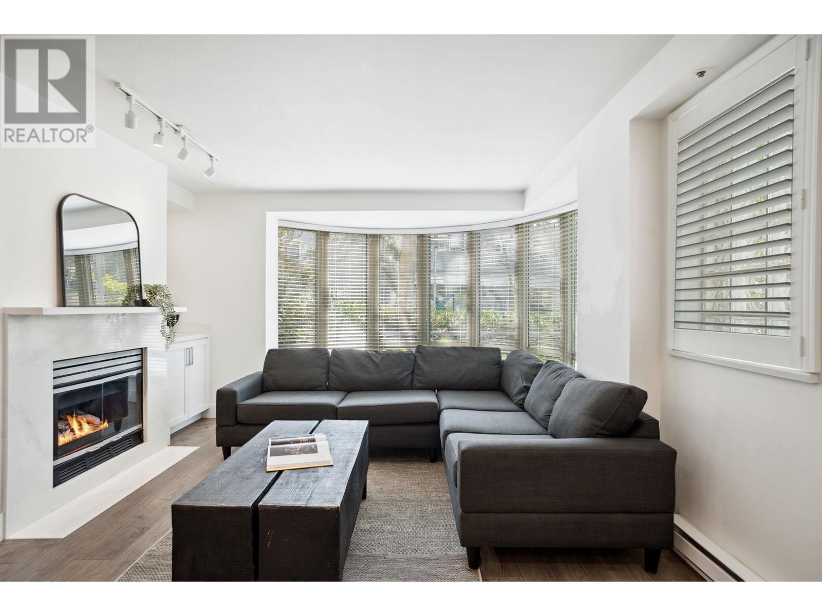 Photo 3 of T 14 1501 Howe Street, Vancouver BC