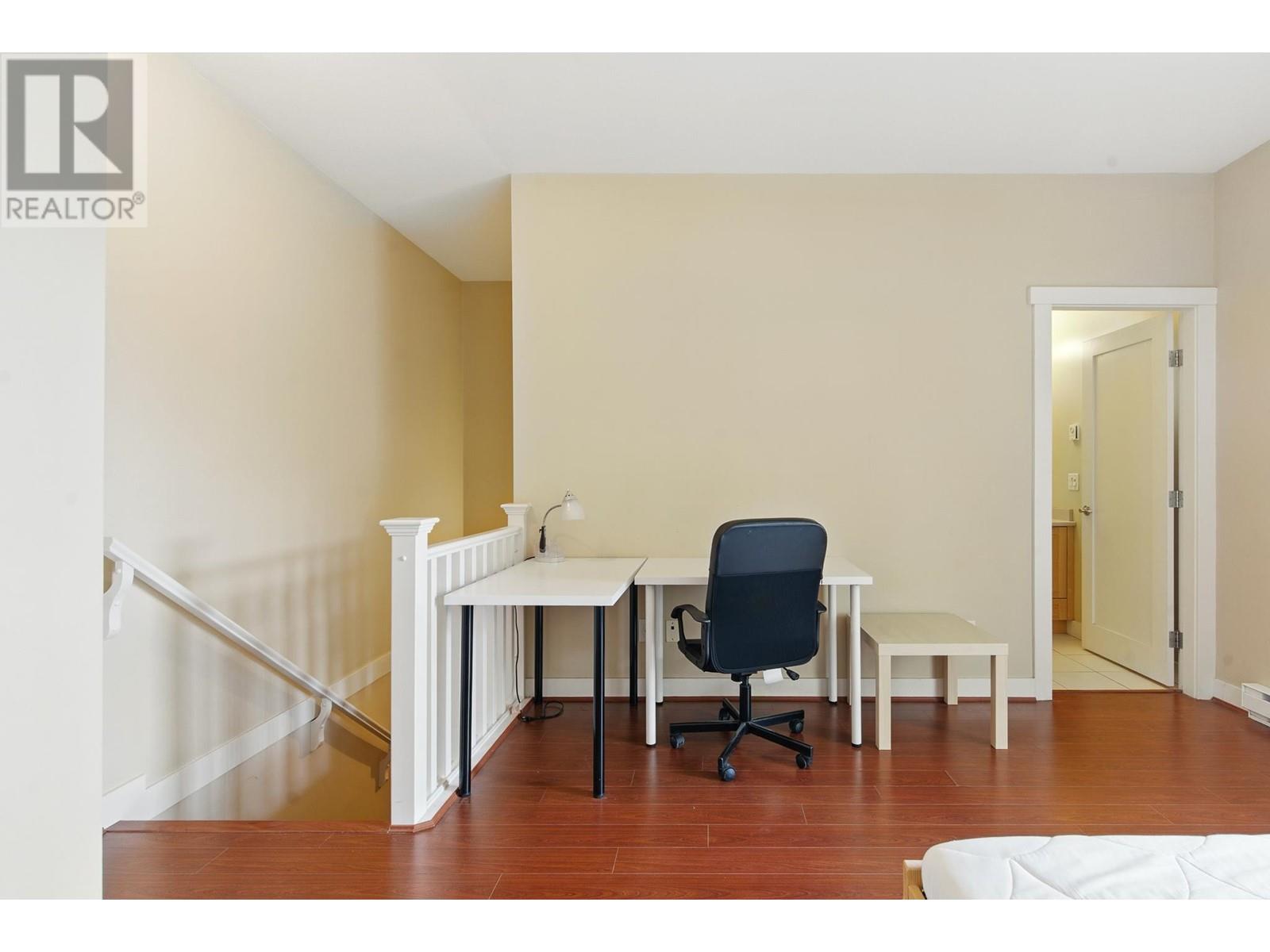 Photo 23 of 45 7388 Macpherson Avenue, Burnaby BC