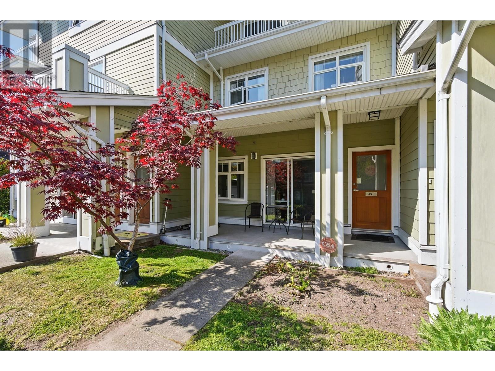 Photo 28 of 45 7388 Macpherson Avenue, Burnaby BC