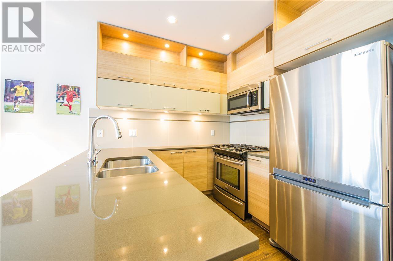Photo 4 of 203 9150 University High Street, Burnaby BC