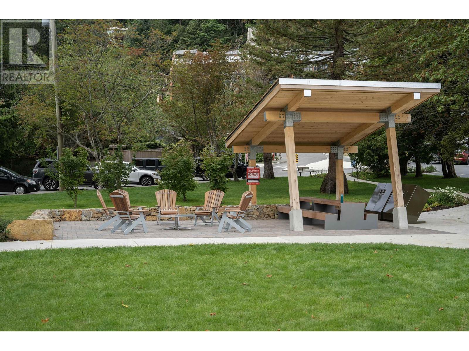 203 6707 NELSON AVENUE, West Vancouver