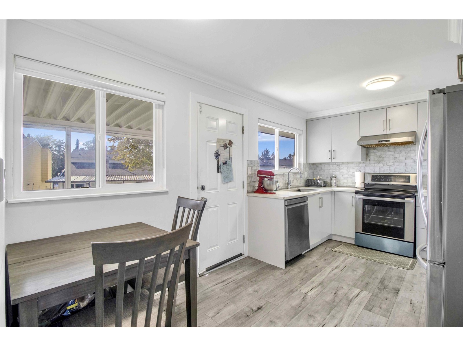 Photo 8 of 7273 130 Street, Surrey BC