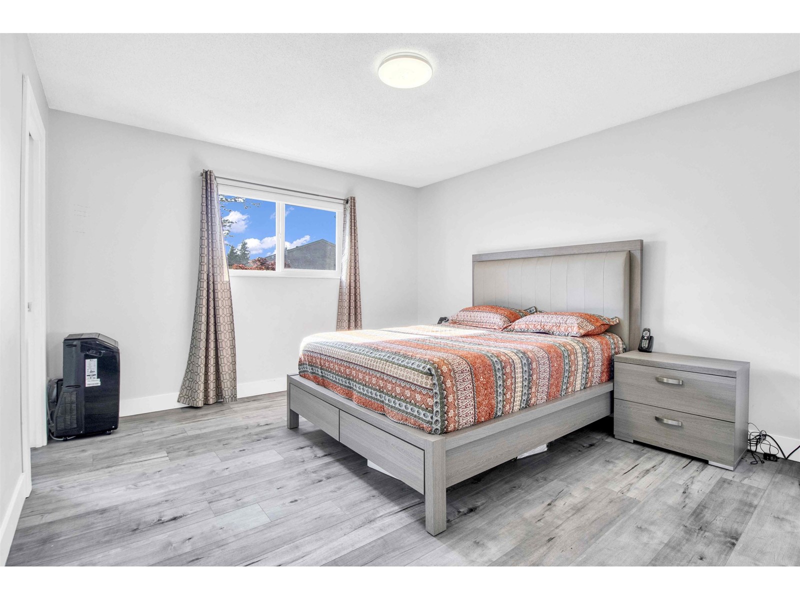 Photo 10 of 7273 130 Street, Surrey BC