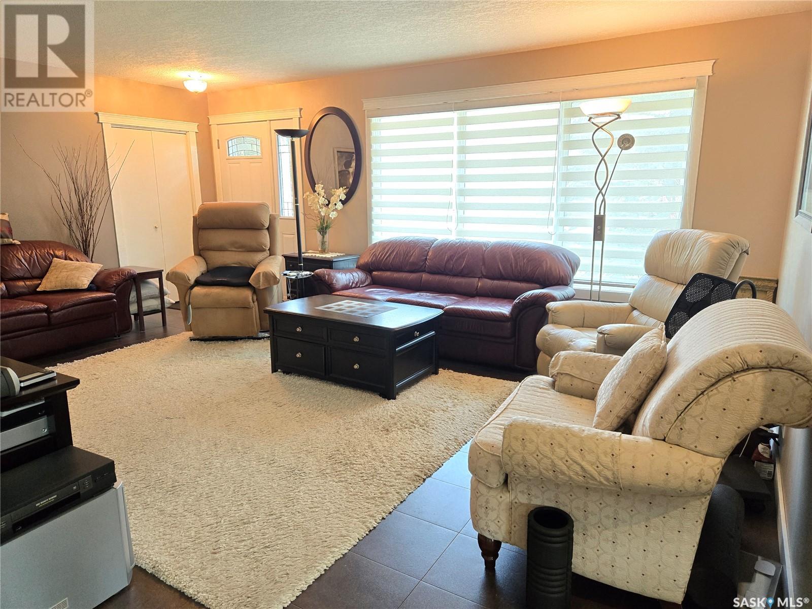 Photo 45 of 314 Milden Street, Conquest SK