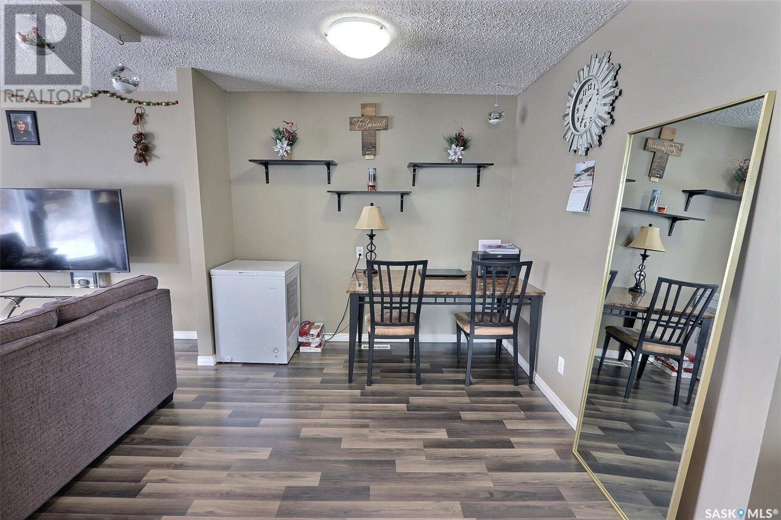 Photo 13 of 835 7th Street E, Prince Albert SK