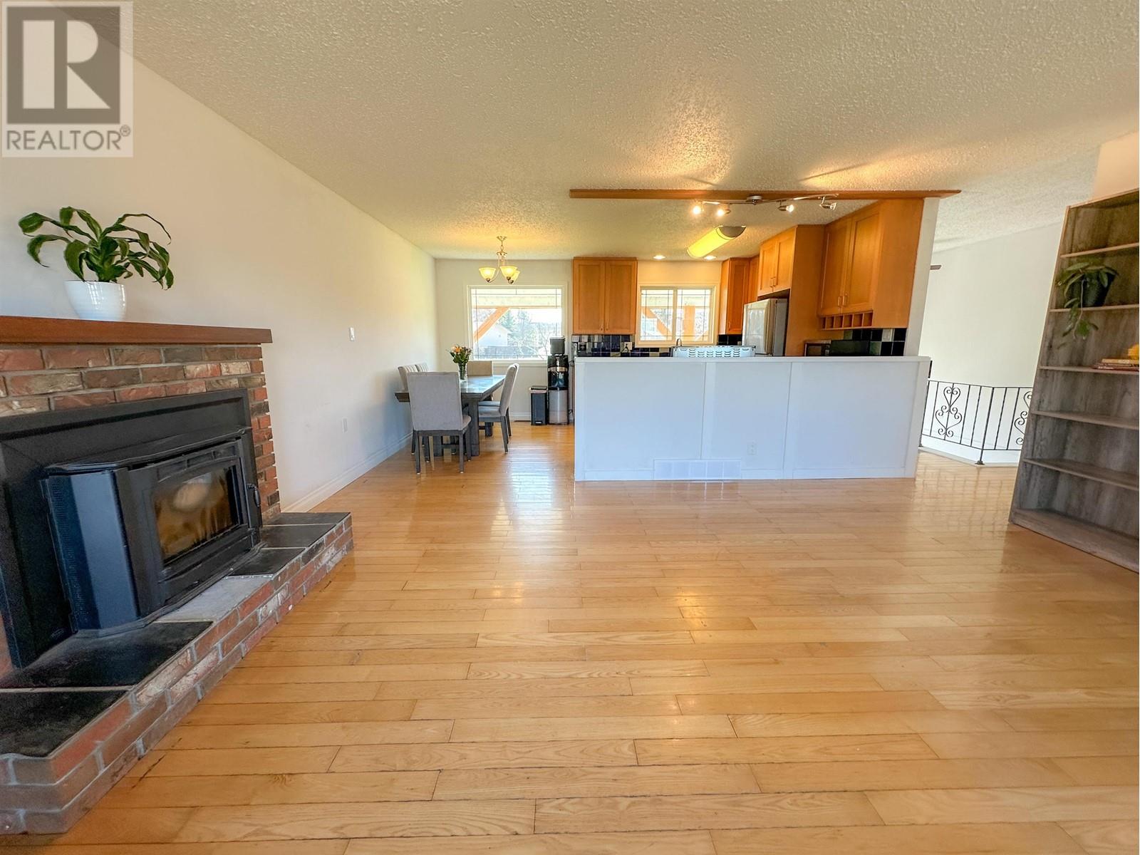 2759 RIVERVIEW DRIVE, Vanderhoof