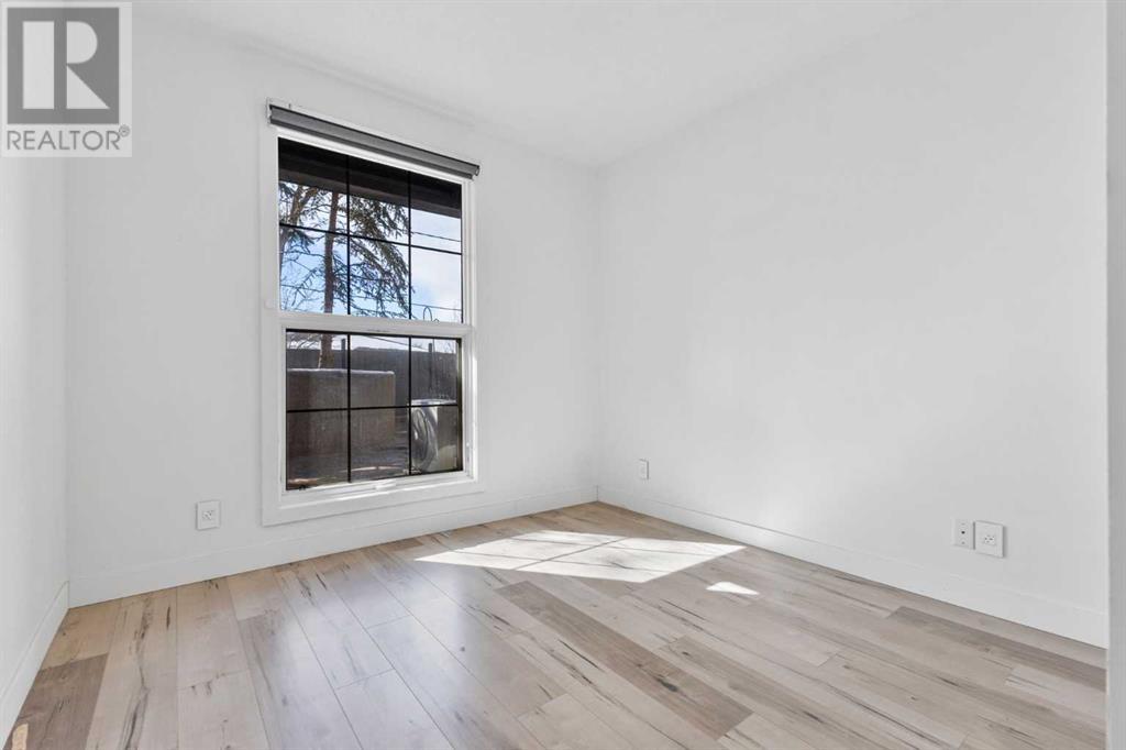 Single Family House Low rise for Sale in    Street SW Bankview Calgary 