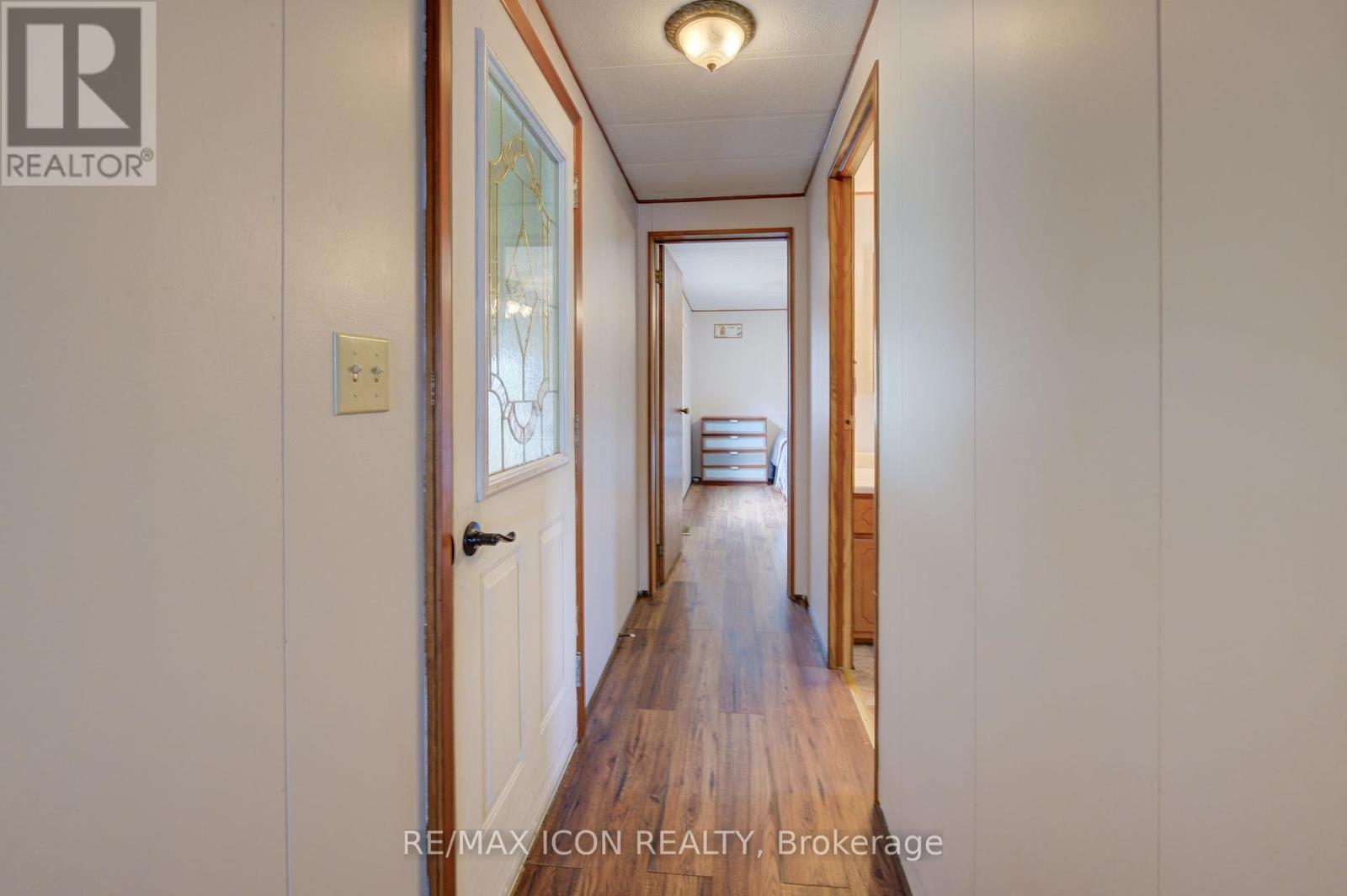 Photo 19 of 25 Grand Vista Crescent, Wellington North ON