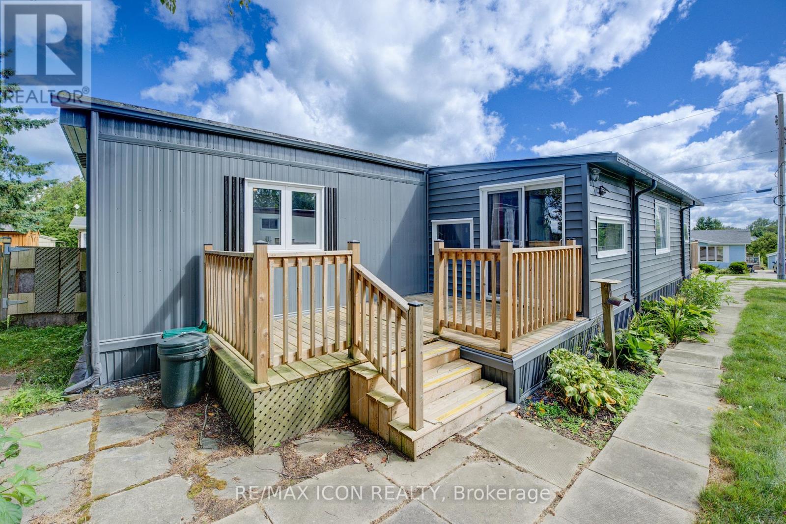 Photo 27 of 25 Grand Vista Crescent, Wellington North ON