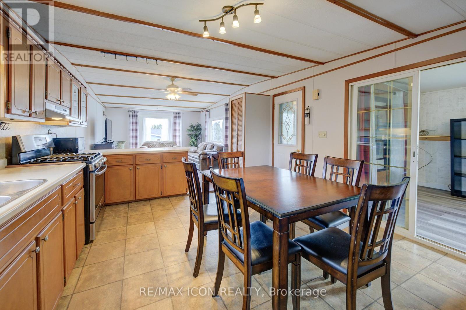 Photo 9 of 25 Grand Vista Crescent, Wellington North ON