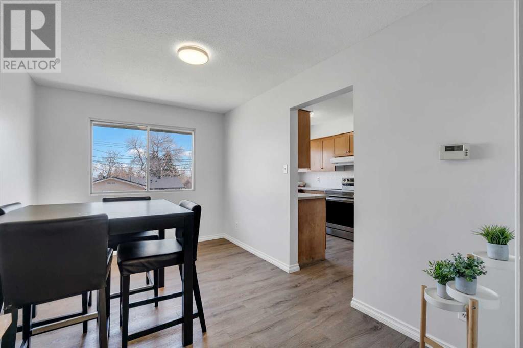 Single Family House for Sale in  Hunterville Road NW Huntington Hills Calgary 