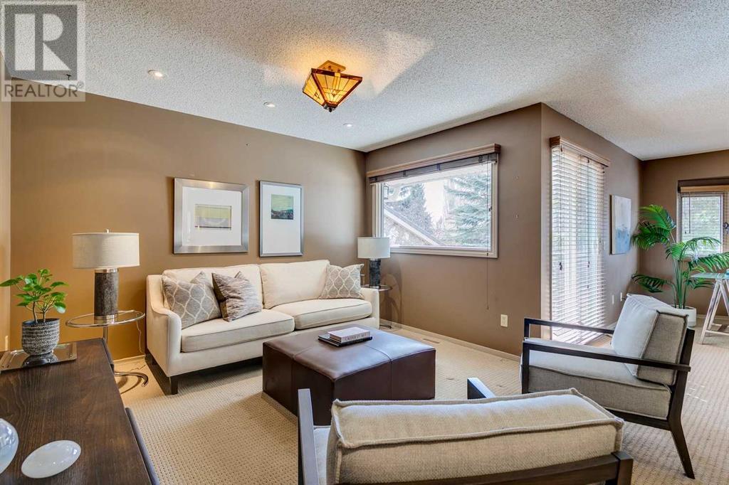 Single Family House for Sale in   Oakmount Court SW Oakridge Calgary 