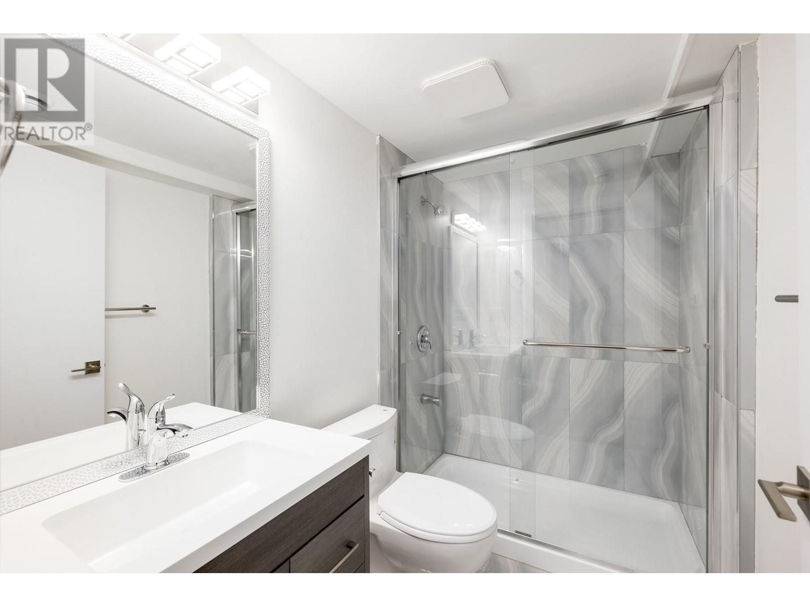 1235 JEFFERSON AVENUE, West Vancouver